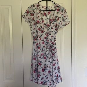 Floral H&M wrap dress
